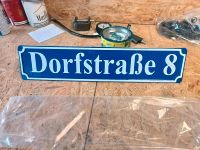Dorfstraße 8, Straßenschild Niedersachsen - Aurich Vorschau