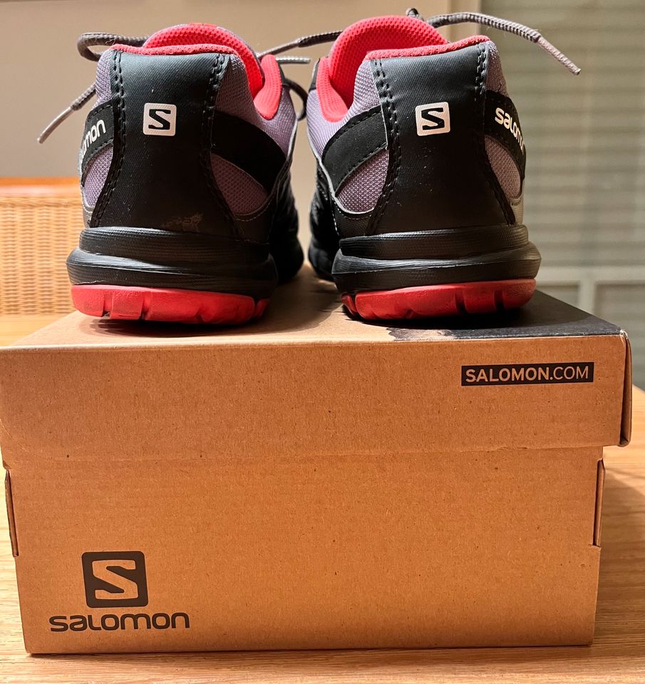 SALOMON Outdoor Schuh, GoreTex, Gr. 40 in Neuss