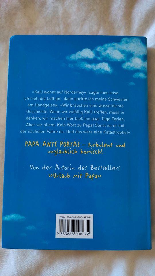 "Kein Wort zu Papa" Buch von Dora Heldt in Hüttlingen