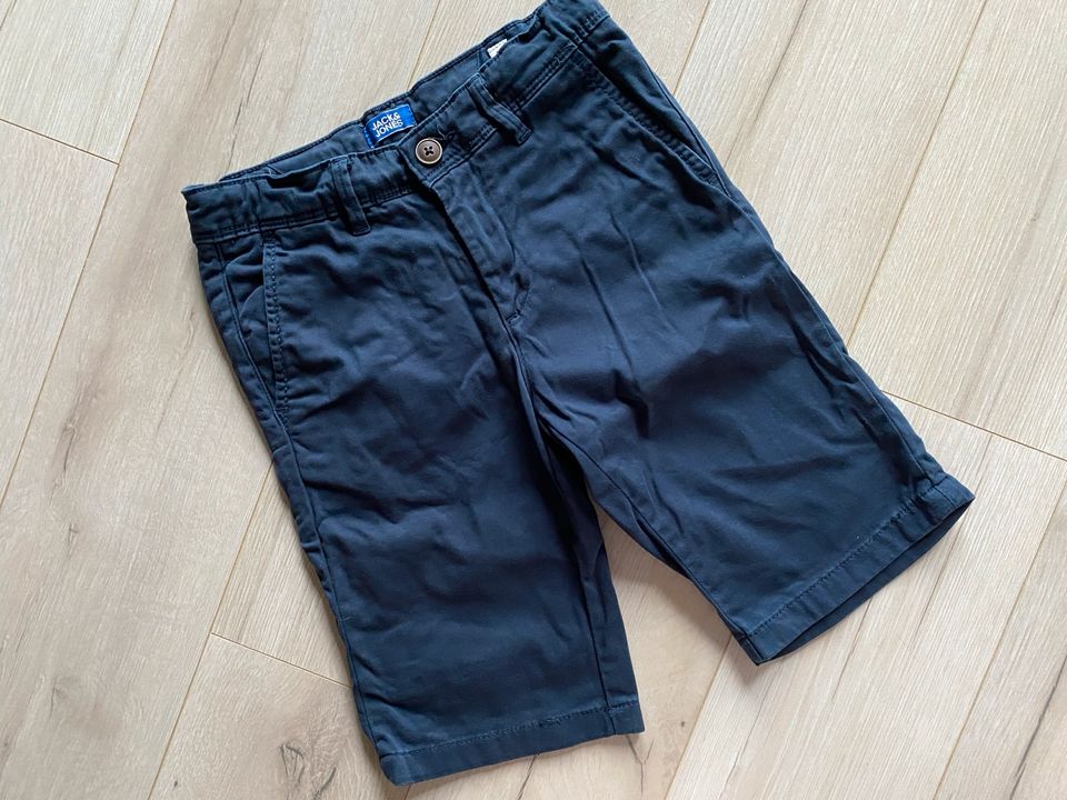 SET Gr.134/140 Jack&Jones kurze Hose blau schick T-Shirt Jeans in Runkel