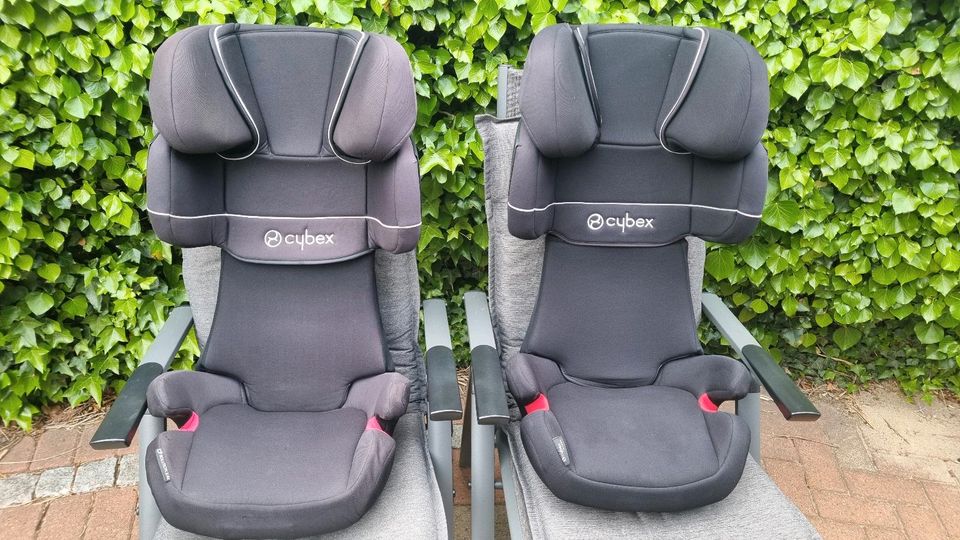 2 x Cybex Solution X-fix, Autositz 15-36 kg Isofix Pure Black in Bremerhaven