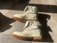 Timberland Boots / Stiefel Größe 39 Farbe Beige gefüttert Hessen - Bad Schwalbach Vorschau
