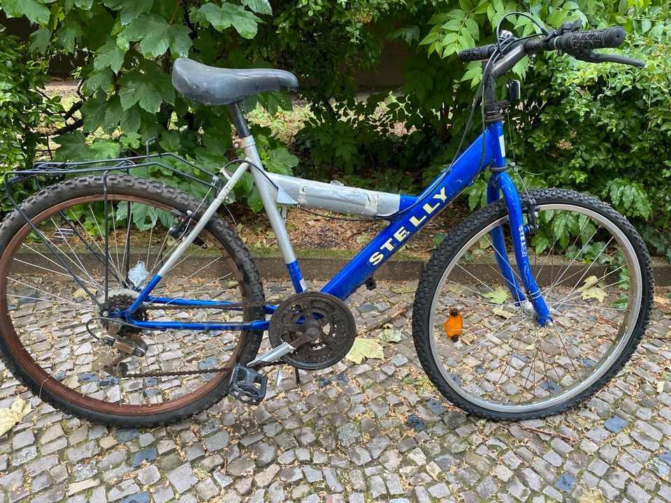 Reperatur bedürftige Fahrräder in Berlin
