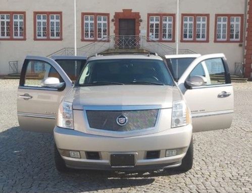 Cadillac Escalade EXT 6.2 V8 in Salzgitter