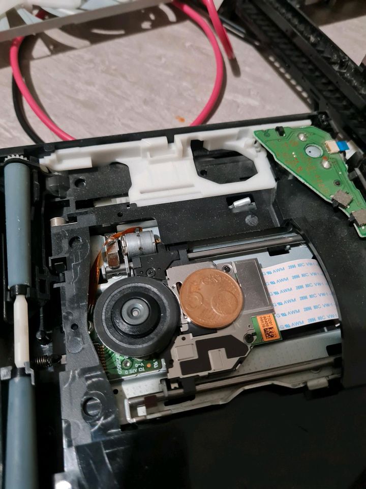 PS5 PS4 Playstation Reparatur HDMI /Laufwerk / Netzteil /wifi/ in Bornheim