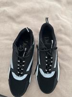 Sneaker schwarz Männer 45 neu Frankfurt am Main - Ostend Vorschau