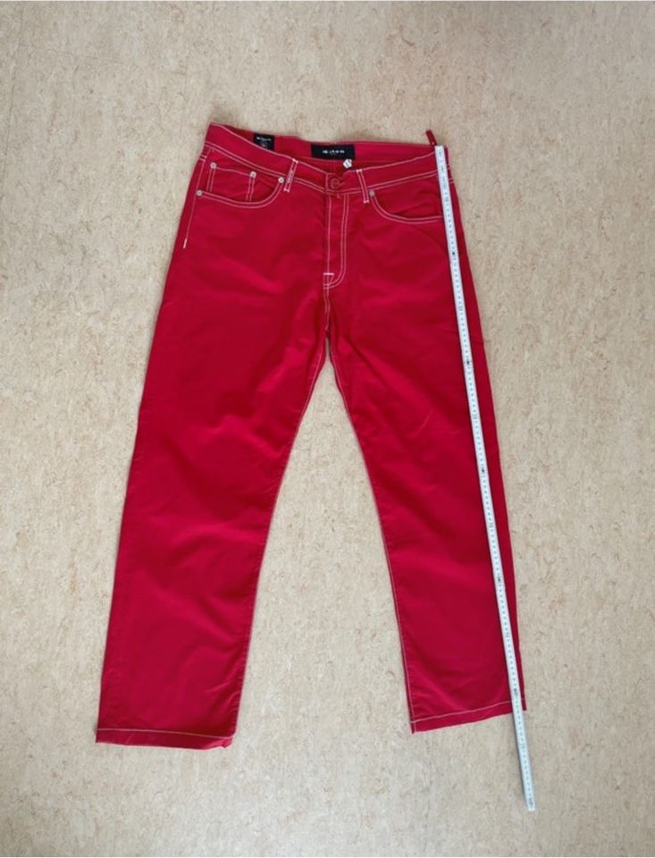 Kiton leichte Herren Sommer Hose, Größe 36, rot in Eberstadt