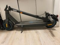 Segway Scooter Ninebot KickScooter MAX G30D II München - Trudering-Riem Vorschau