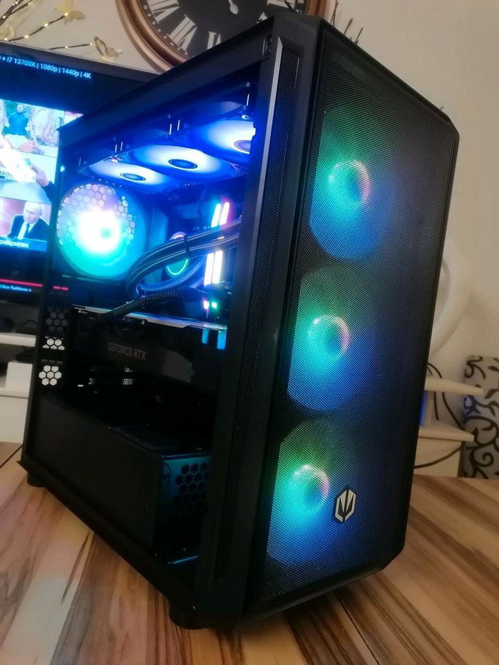 RGB Gaming PC Ryzen 5 7600, RX 7800 XT 16gb✔️ in Tussenhausen