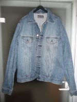 Jeansjacke Dolce & Gabbana Größe XL Nordrhein-Westfalen - Monheim am Rhein Vorschau