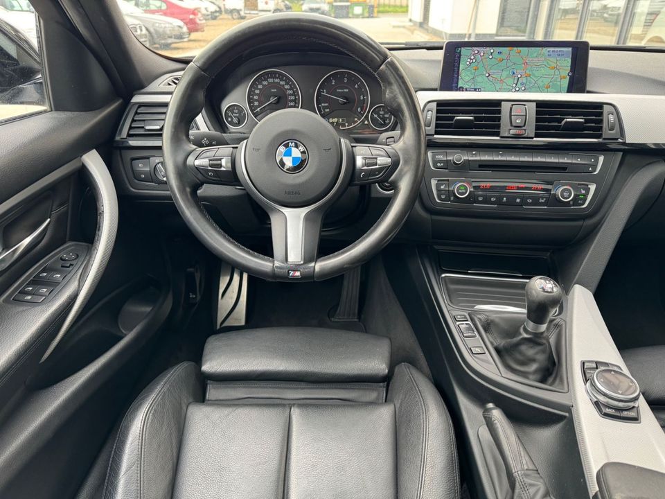 BMW 320d xDrive Touring M-Sport PANO NAVI PROF 19"Z in Lengede