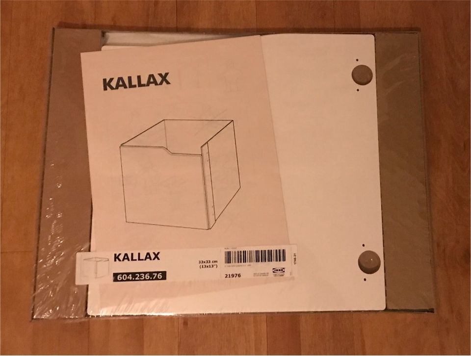 IKEA Kallax 2x Einsatz / Tür in weiß in Hamburg