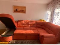 Couch mit schlaffunktion mit Gardinen in sehr guten Zustand Essen - Essen-Borbeck Vorschau