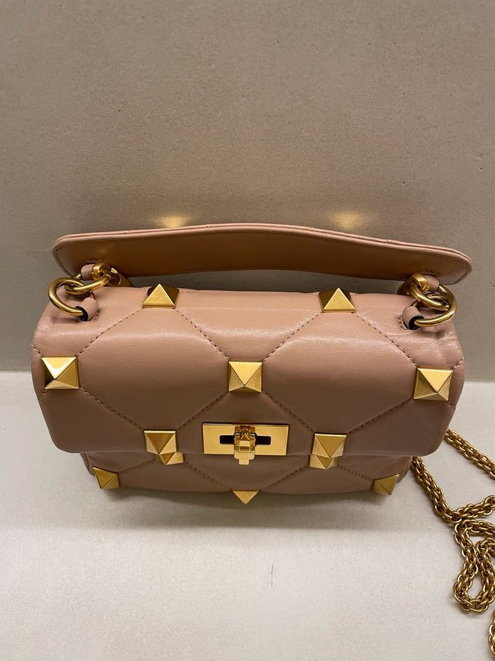 Valentino Garavani Roman Stud Tasche Nappaleder NP2.600€ in Hamburg