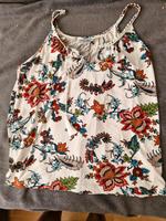Damentop Bodyflirt Gr.40/42 weiss mit Blumen Thüringen - Gera Vorschau