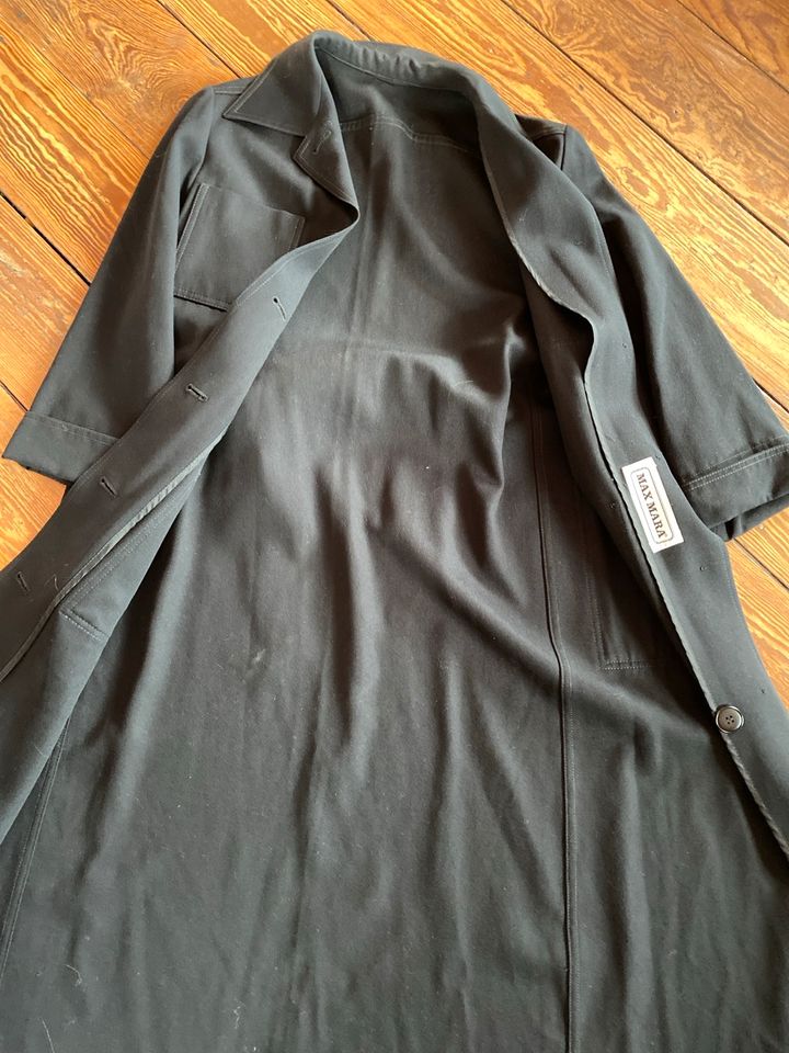 Max Mara Mantel Vintage Schwarz XS wie neu in Hadamar