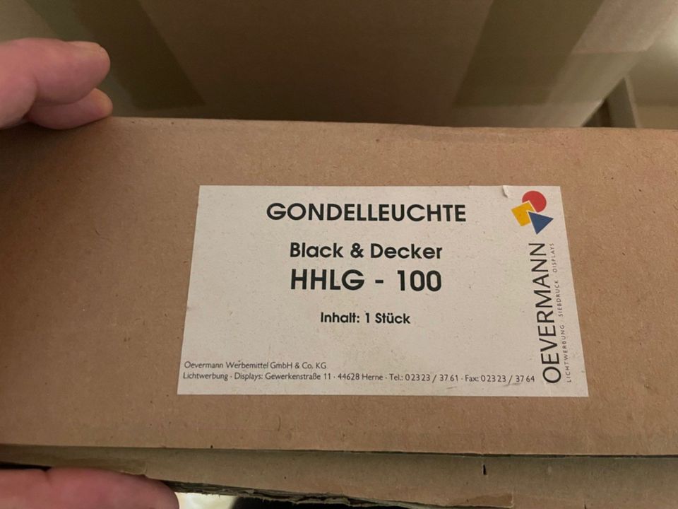 2x Black & Decker Logo Gondelleuchte Tegoregal Werkstatt-Lampe in Tirschenreuth