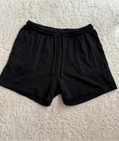 Kurze Hose Shorts schwarz Gr. M Harburg - Hamburg Marmstorf Vorschau