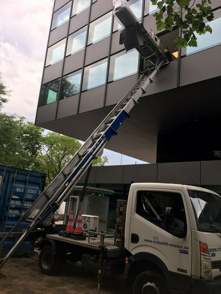 Möbellift mieten Hamburg : Stecklift Anhängerlift LKW-Lift - Top in Hamburg