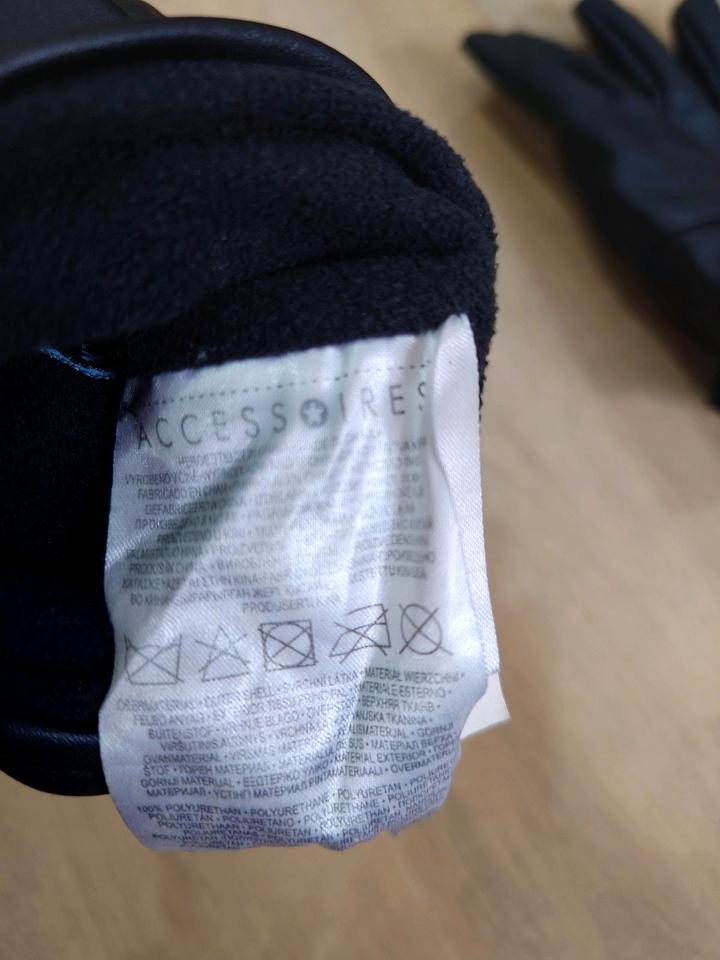 Motorradzubehör Handschuhe, Nierengürtel, Halstuch Leder in Mühldorf a.Inn