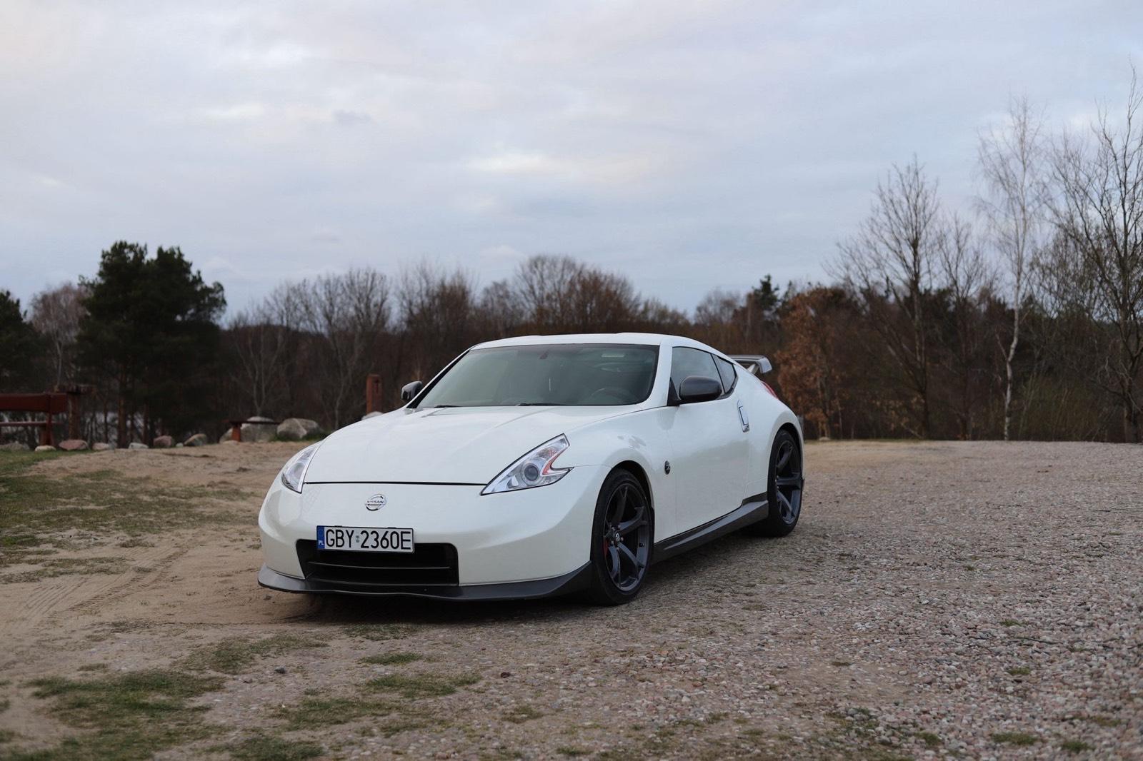 Abbildung des Autos Nissan 370z nismo V1