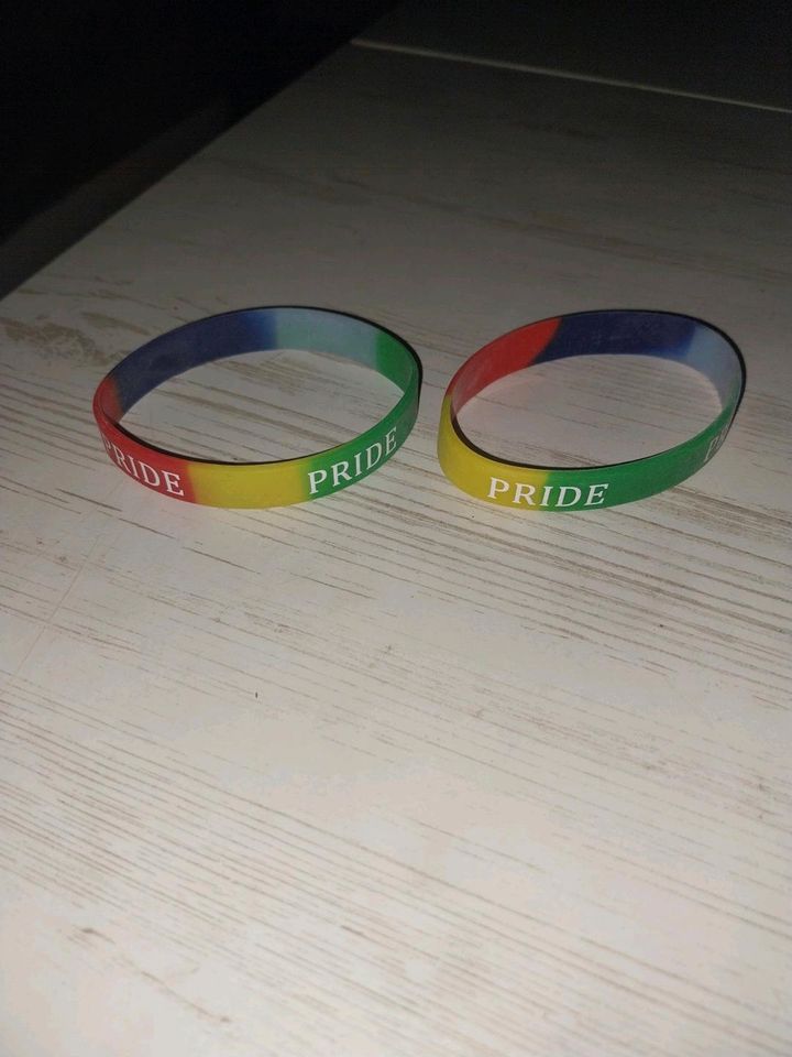 ARMBÄNDER Pride Neu! in Lünen