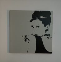 Wandbild Audrey Hepburn 90 x 90 cm Baden-Württemberg - Eningen Vorschau