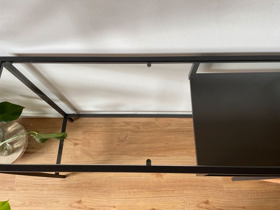 Vittsjö Ikea Laptoptisch Glas Konsole in Berlin