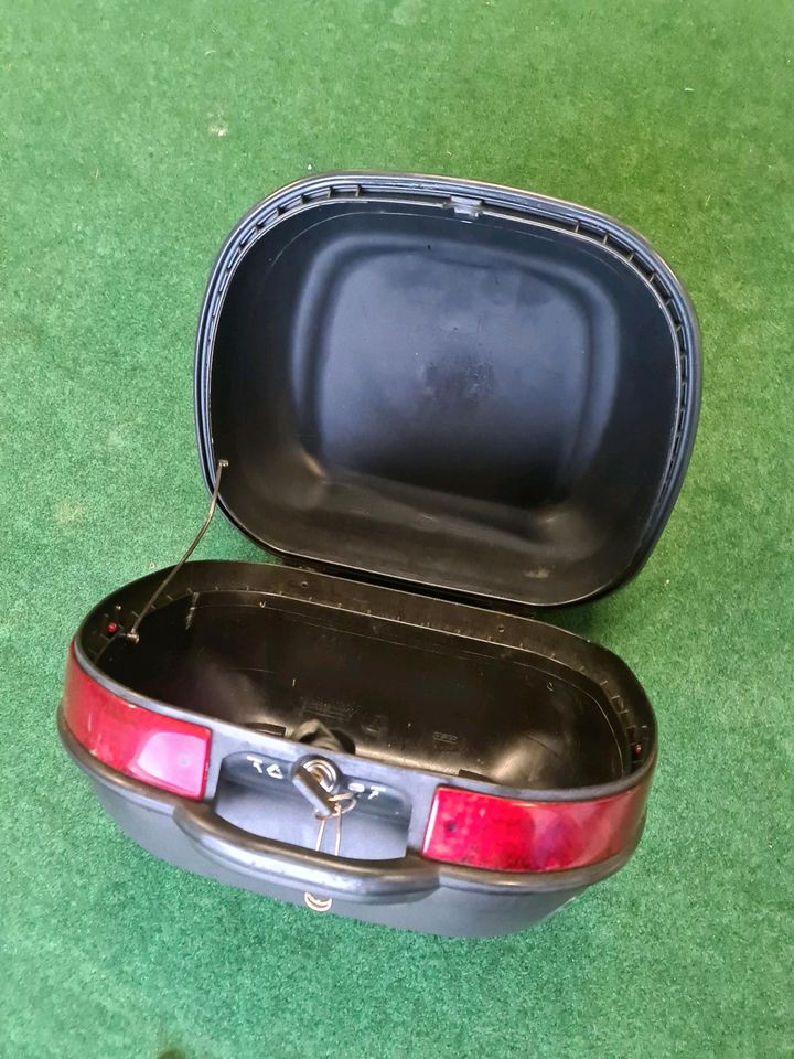 Koffer Motorroller Top Case Motorrad Gepäckträger PIAGGIO APRILIA in Saarbrücken