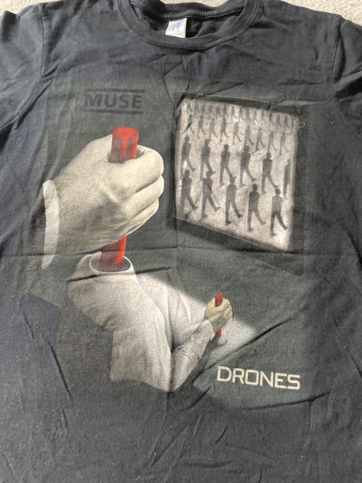 Muse band tour Girlie Shirt drones Größe M in Bielefeld