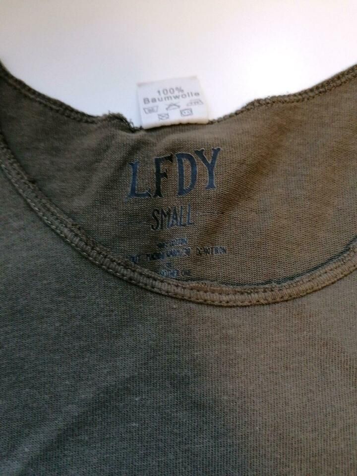 LFDY T-Shirt, Gr. S in Erkrath