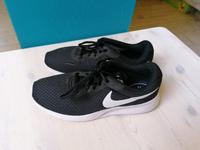 NIKE Sneaker, Sportschuhe, schwarz, Gr. 42,5 Osnabrück - Hasbergen Vorschau