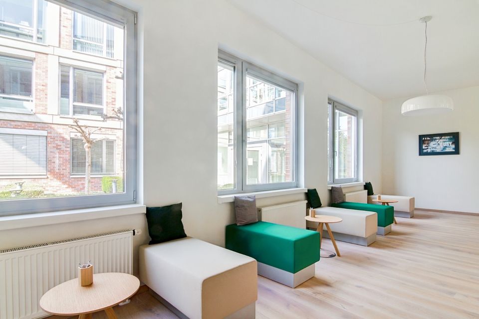 Privater Büroraum für 3 Personen 15 sqm in Regus Centro in Oberhausen