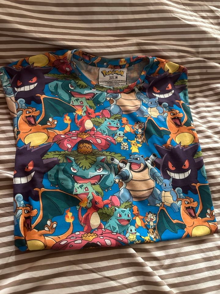 Bioworld Shirt T Shirt Pokémon Gr M in Hamburg