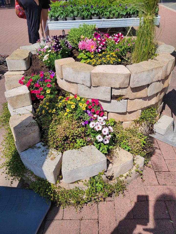 Blumenbeet / Kräuterbeet / Spirale in Büren