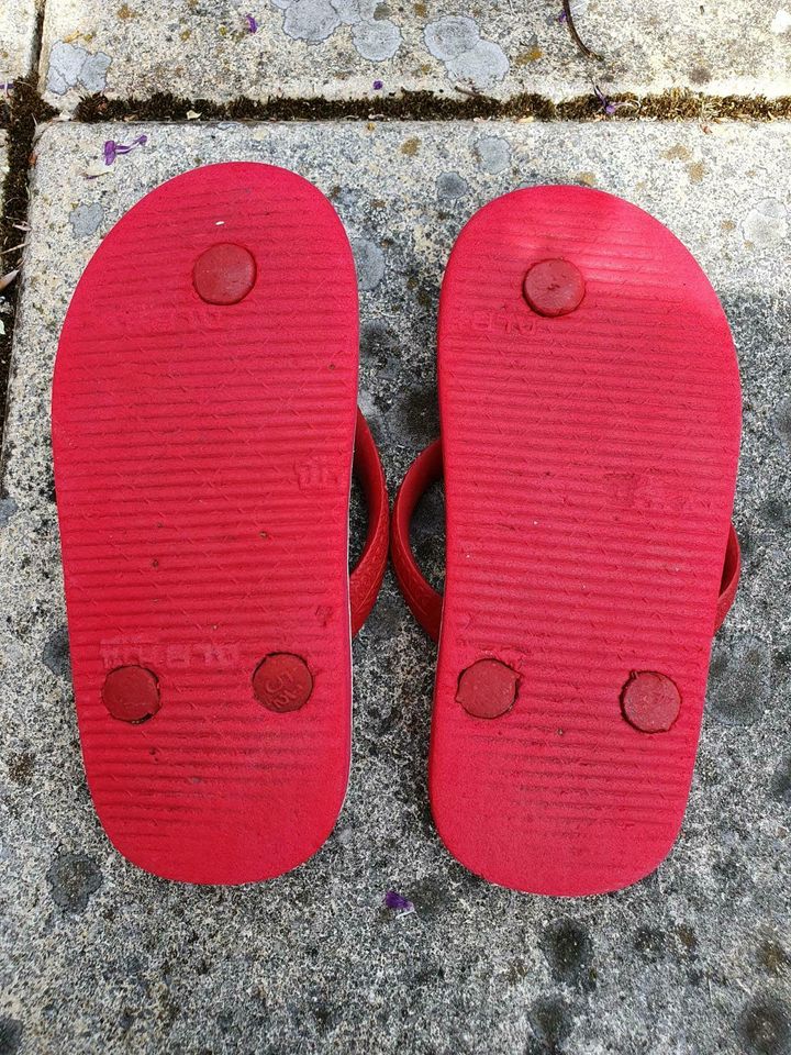 Flip Flops für Kinder aus Thailand 16 cm lang in Riedenburg