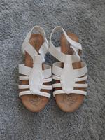 Neue Sandalen Damensandalen Danenschuhe Schuhe Gr. 40 Nordrhein-Westfalen - Borchen Vorschau
