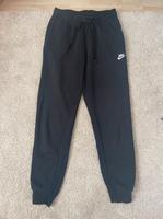 Nike Jogginghose in S schwarz Horn-Lehe - Lehesterdeich Vorschau