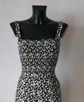 Jumpsuit schwarz mit Gänseblümchen Gr.S Stradivarius Baden-Württemberg - Friedrichshafen Vorschau
