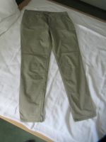 Esprit super Hose Sommerhose Chino Stretch Gr. 42 - L 32 wie neu Schleswig-Holstein - Nienwohld Vorschau