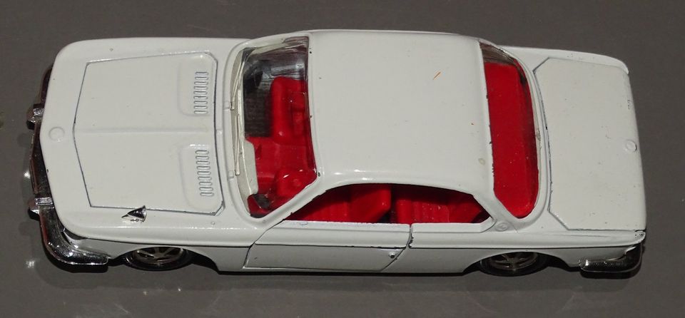 BMW 2000 CS Modellauto Märklin 1:43 weiss 1801 2022 in Stutzenklinge