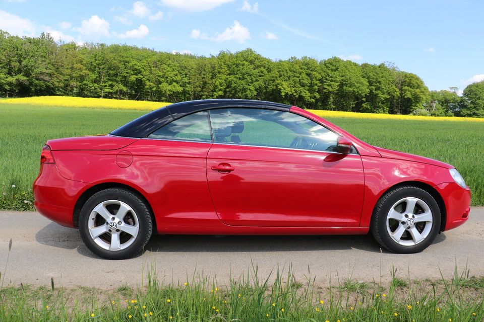 VW EOS Caprio 2.0 TDI - Leder, Vollausstattung, 8fach bereift in Bischoffen