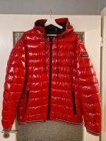 Calvin Klein Winterjacke Gr. XXL rot Friedrichshain-Kreuzberg - Friedrichshain Vorschau