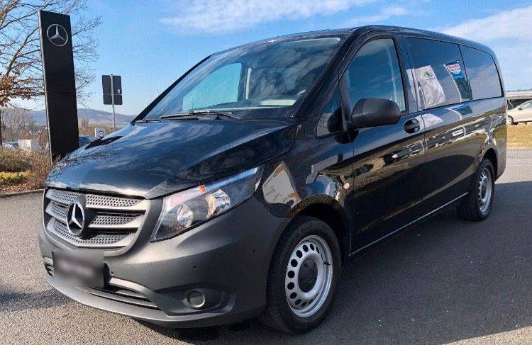 Vito Tourer 119d lang mit AHK RÜCKFAHRKAMERA  9 Sitzer TP/L in Florstadt