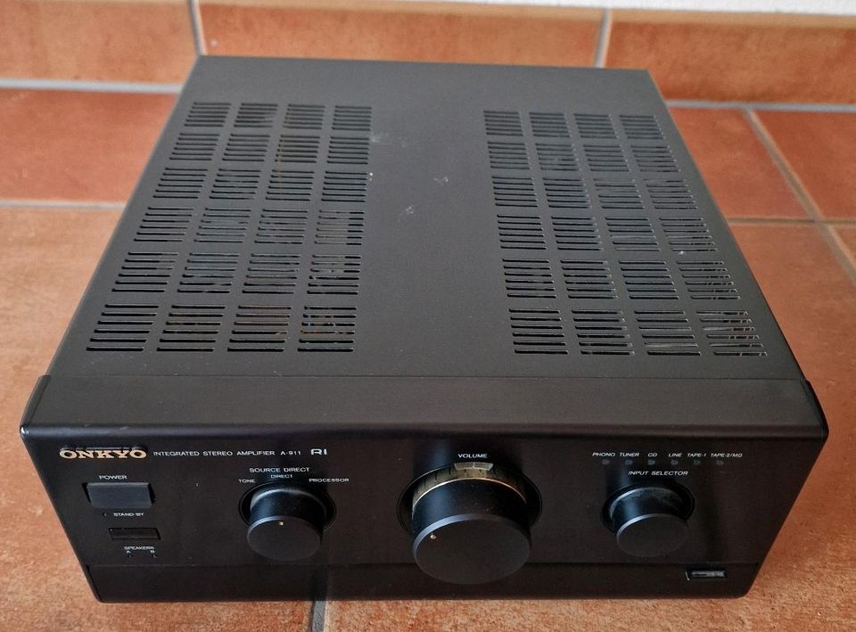 Onkyo Stereo Verstärker A-911 2x70W in Bochum