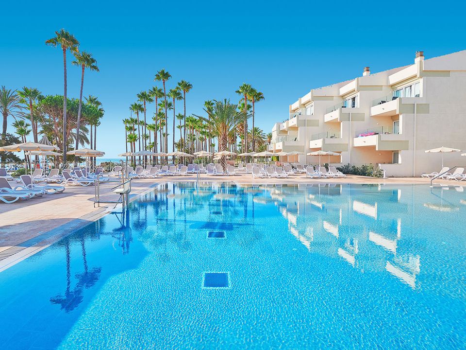 1Wo. Mallorca Familienurlaub reisen Sie ins 4,5* Hipotels Mediterraneo Club inkl. Flug in Bad Langensalza