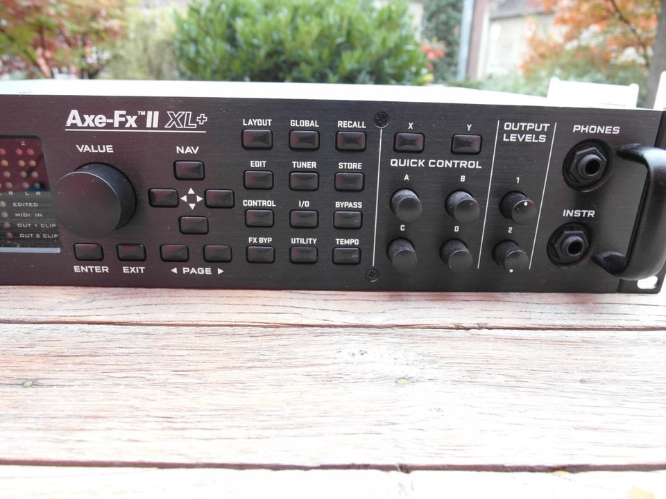 Fractal Audio Axe-Fx II XL+ in Aachen