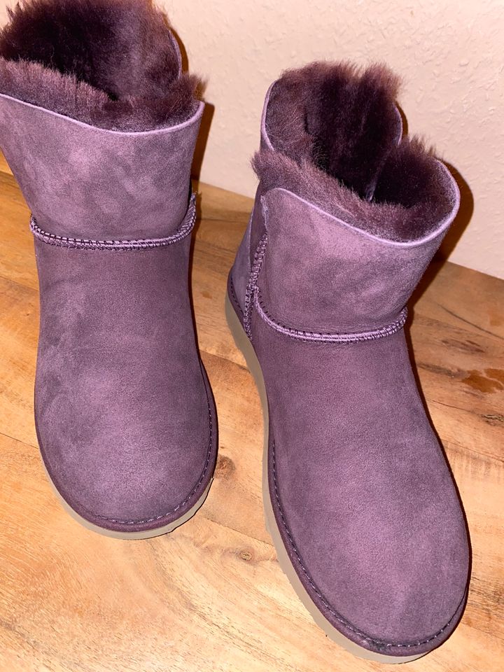 UGG Classic Cuff Mini - Port in Essen - Essen-Ruhrhalbinsel | eBay  Kleinanzeigen ist jetzt Kleinanzeigen