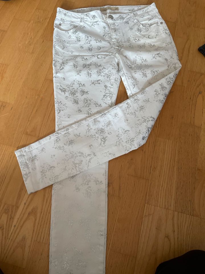 Jeans Skinny schick Gr 164 in Walddorfhäslach