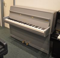 Seiler Klavier in grau satiniert Hessen - Friedberg (Hessen) Vorschau
